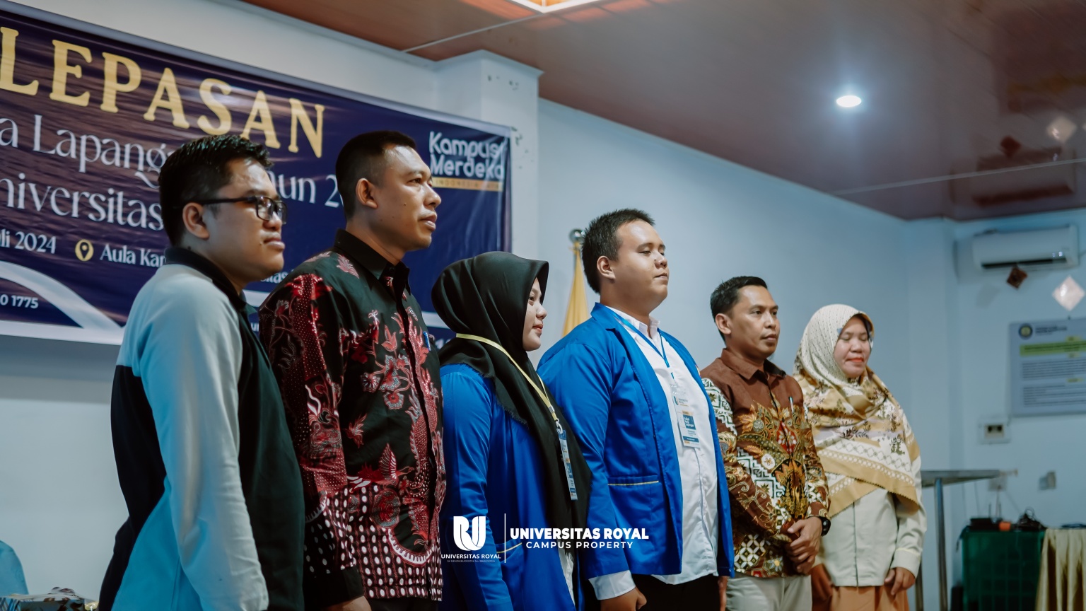 Universitas Royal Officially Lepas 465 Mahasiswa KKL. Gaskeun, Guys!